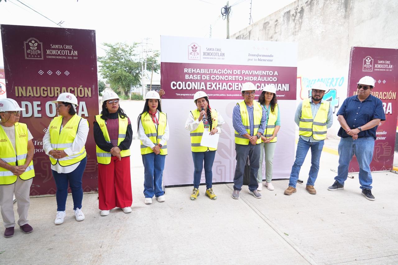 Entrega Xoxocotlán rehabilitación de la avenida Quinta Las Águilas