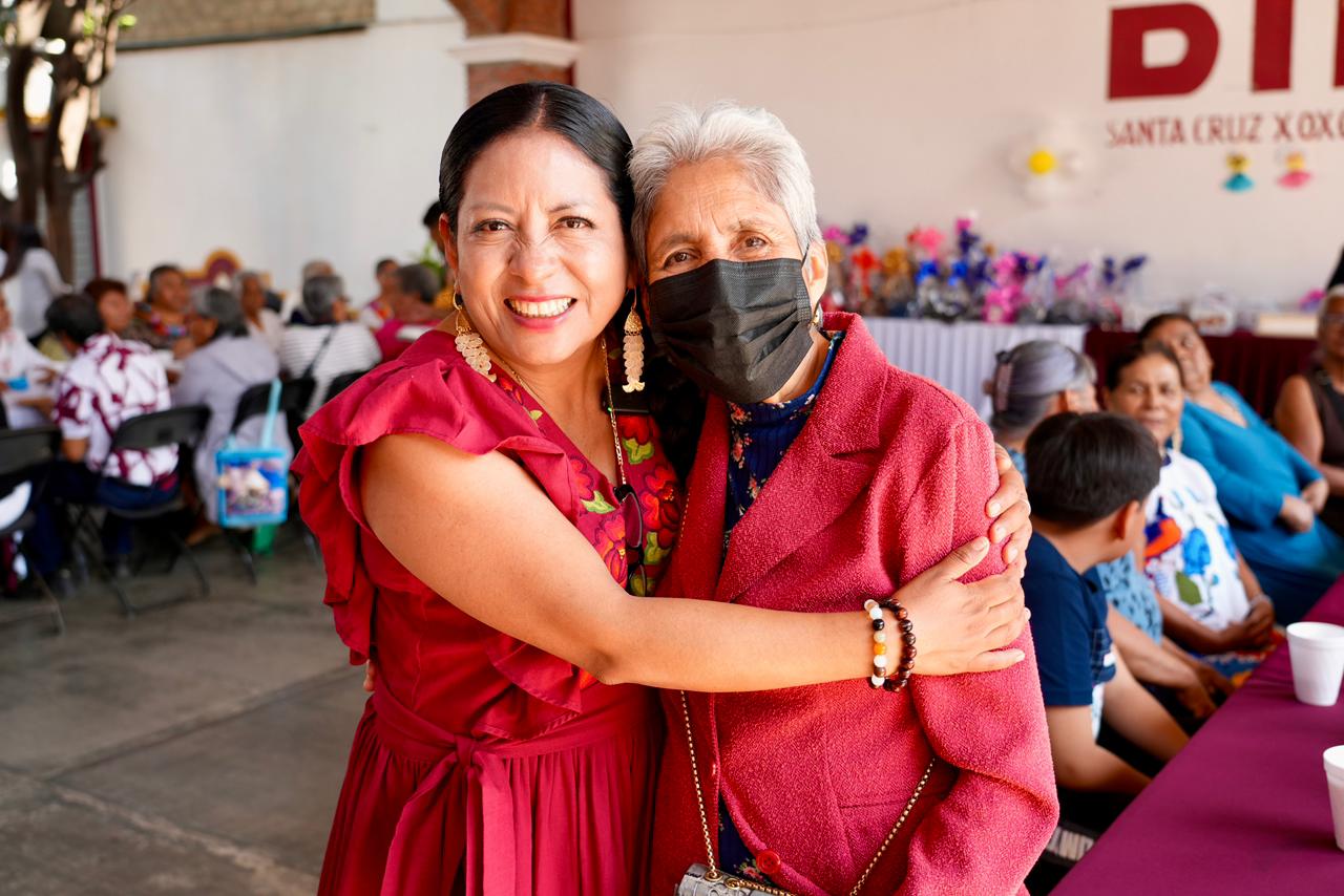 Reconoce Xoxocotlán legado y aportación de las personas adultas mayores