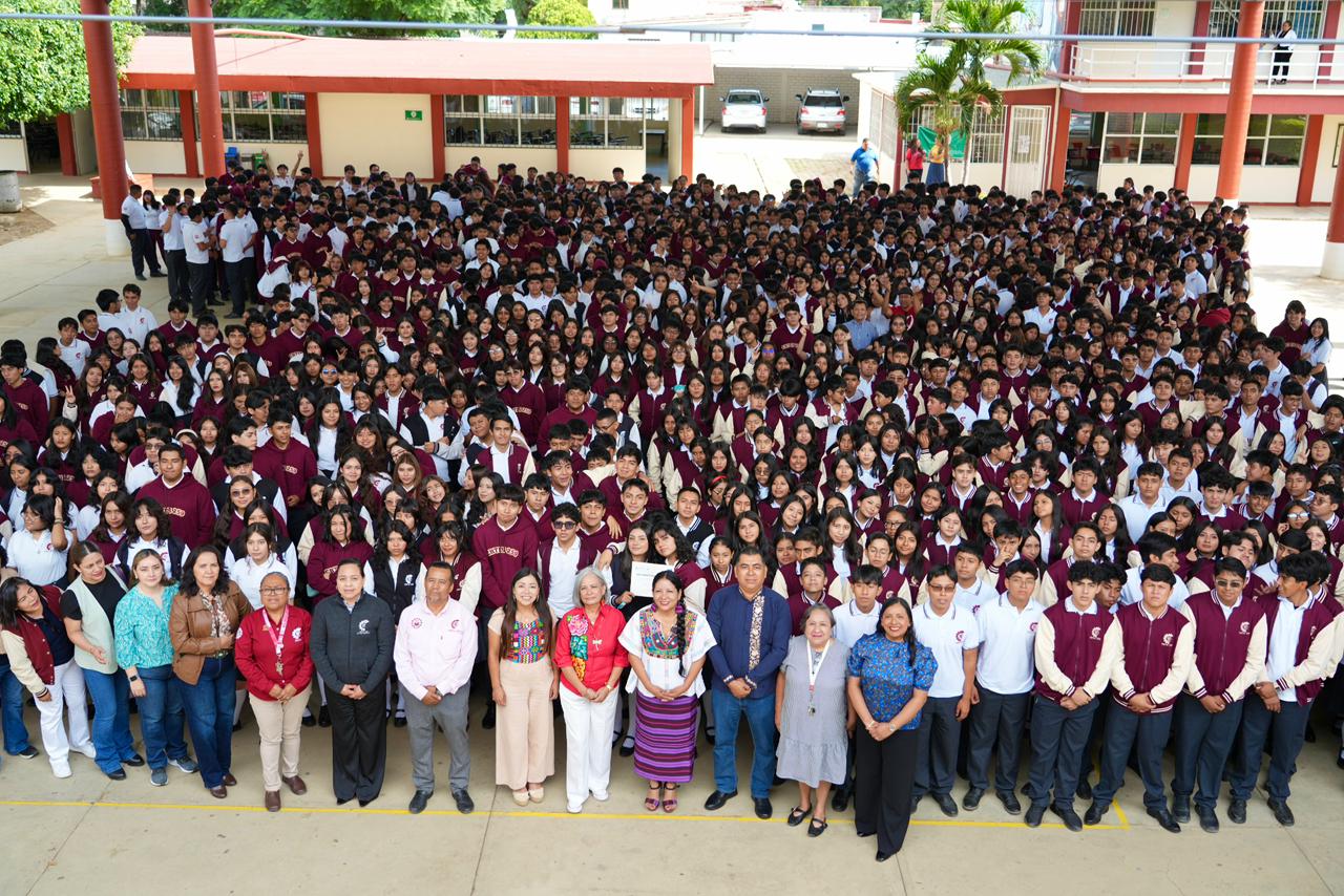 Más de 14 mil estudiantes xoxeños inician el ciclo escolar 2026-2027